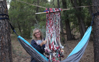 Macrame Rug with Scrap Fabric – Quick & Easy!