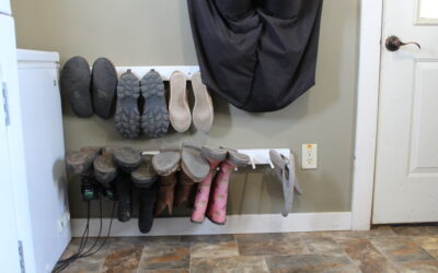 Hanging Shoe Rack Idea