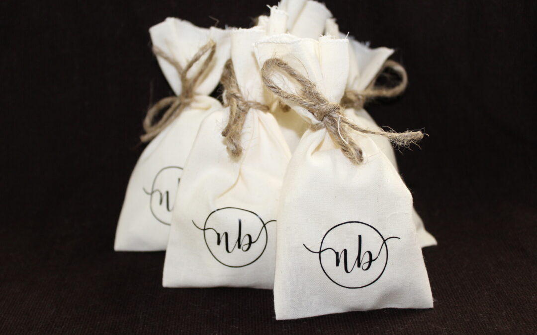 Inexpensive Wedding Favors to Make